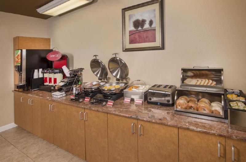 Towneplace Suites By Marriott Clinton At Joint Base Andrews Екстериор снимка